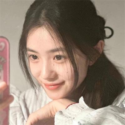 笨拙之极的前辈。